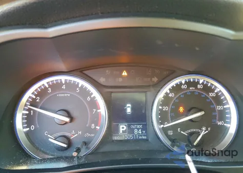 2016 Toyota Highlander Le z USA, uszkodzony, nr VIN 5TDZKRFH8GS183853